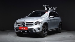 Mercedes-Benz GLC-Class 2021