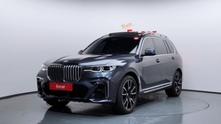 BMW X7 2021