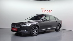 Volvo S90 2022