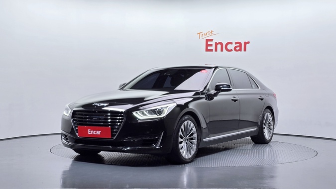 Genesis EQ900 2017