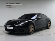 Porsche Panamera 2024