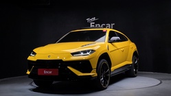 Lamborghini Urus 2024