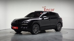 Porsche Cayenne 2021