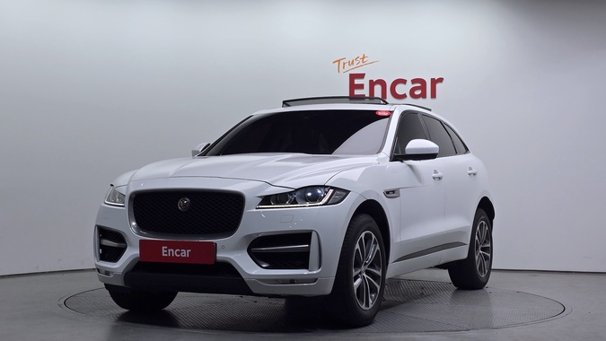 Jaguar F-Pace 2018