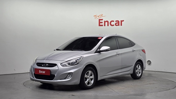 Hyundai Accent 2011