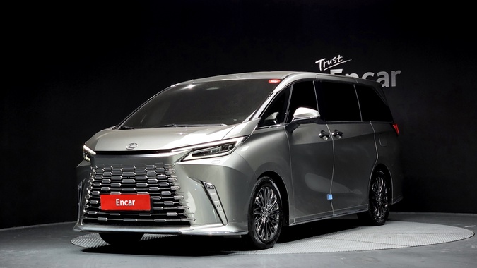 Lexus LM 2024