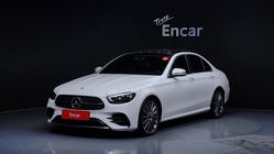 Mercedes-Benz E-Class 2022