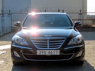 Hyundai Genesis 2012