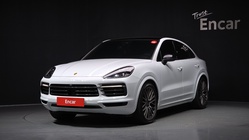 Porsche Cayenne 2022