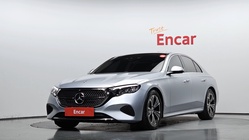 Mercedes-Benz E-Class 2024