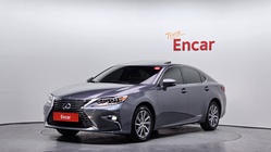 Lexus ES 2018