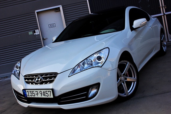 Hyundai Genesis 2010