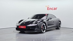 Porsche Taycan 2024