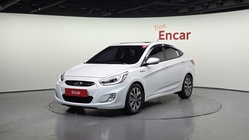Hyundai Accent 2015