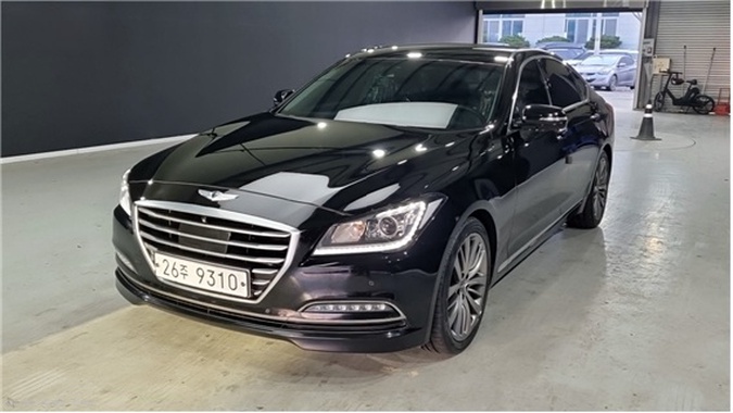 Hyundai Genesis 2015