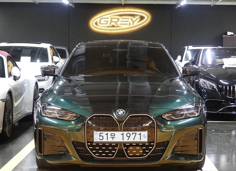 BMW i4