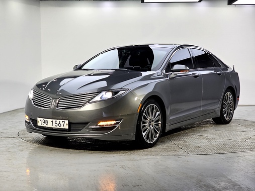 Lincoln MKZ 2014