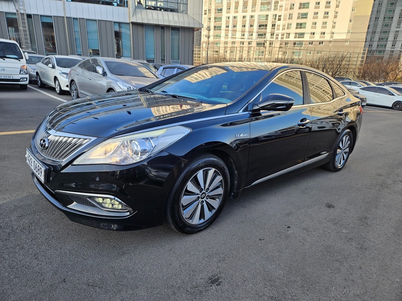 Hyundai Grandeur