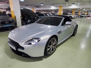 Aston Martin Vantage 2016
