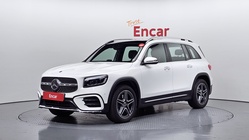 Mercedes-Benz GLB-Class 2025