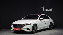 Mercedes-Benz E-Class 2024