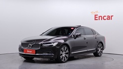 Volvo S90 2022