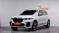BMW X7 2021