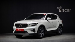 Volvo XC40 2023