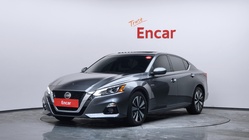 Nissan Altima 2019