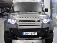 Land Rover Defender 2025
