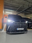 Lexus LM 2025