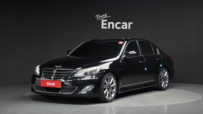 Hyundai Genesis 2012
