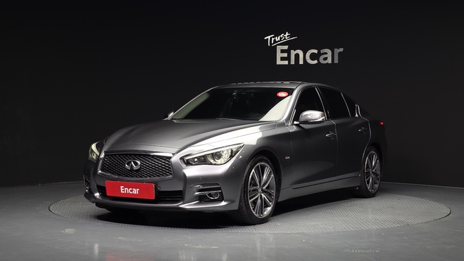 Infiniti Q50 2015