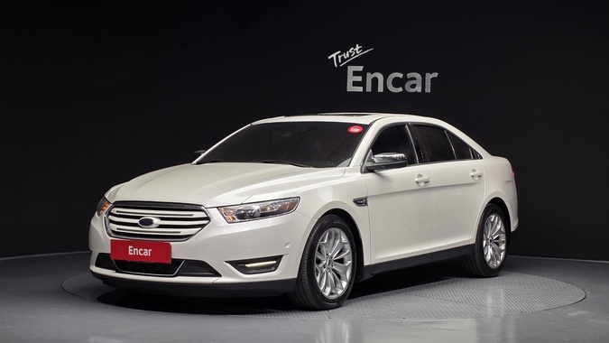 Ford Taurus 2017