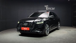Audi Q8 2023