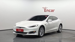 Tesla Model S 2019