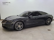 Porsche Taycan 2023