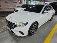 Mercedes-Benz E-Class 2024