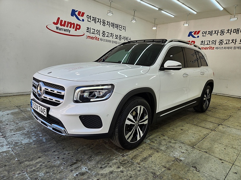 Mercedes-Benz GLB-Class