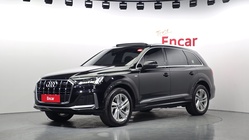 Audi Q7 2021