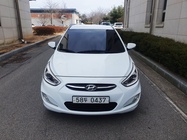 Hyundai Accent 2015