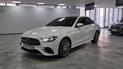 Mercedes-Benz E-Class 2022