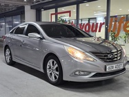 Hyundai Sonata 2010