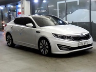 Kia K5 2011