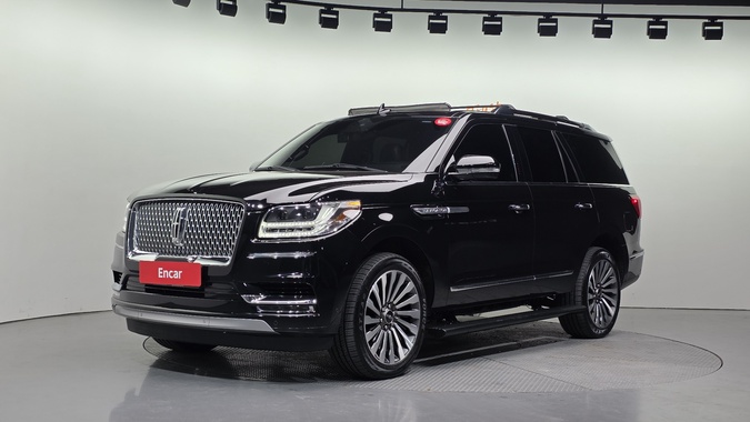 Lincoln Navigator 2021