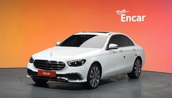 Mercedes-Benz E-Class 2023