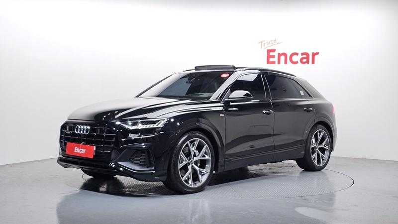 Audi Q8