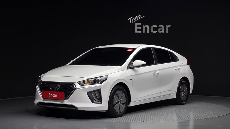 Hyundai Ioniq