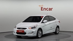 Hyundai Accent 2015