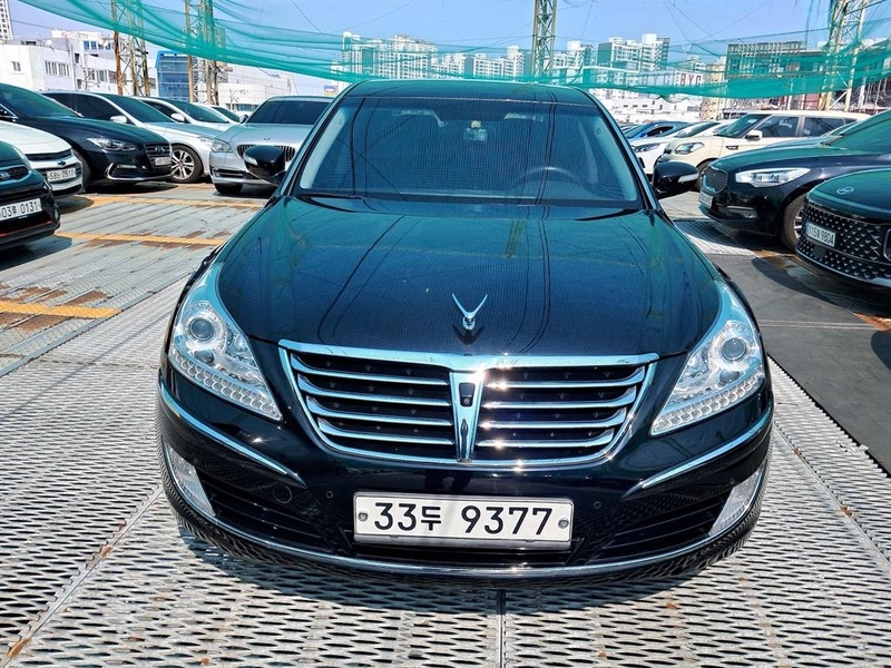 Hyundai Equus